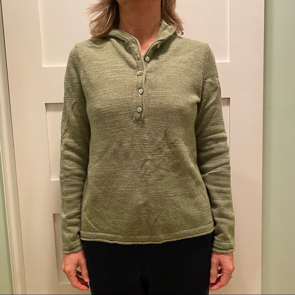L.L.Bean 100% Cotton Sweater Hoodie. Size Small. EC.